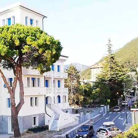 Villa Schiaffino Appartamento Al Primo Piano Deiva Marina Εξωτερικό φωτογραφία